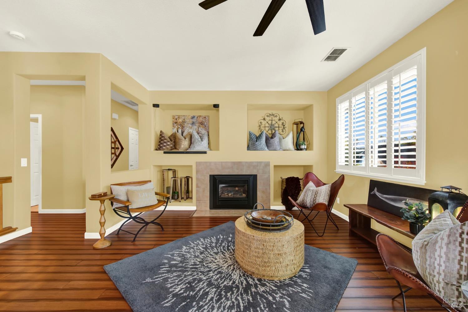 1084 Creekside Drive Vacaville CA 95687