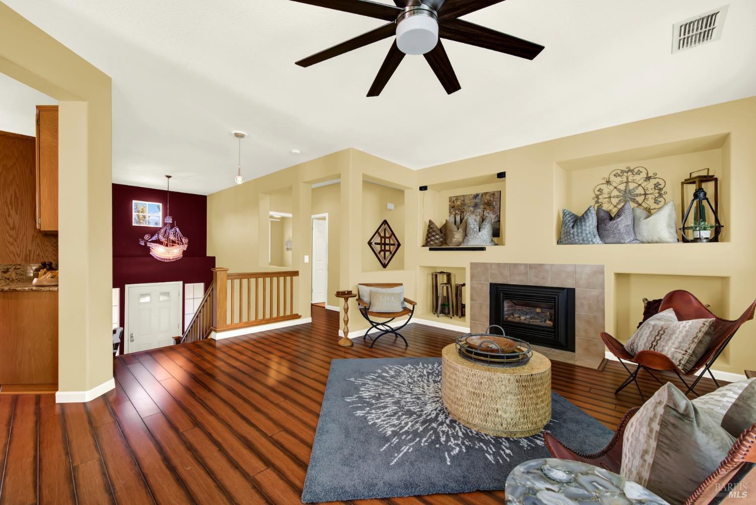 1084 Creekside Drive Vacaville CA 95687