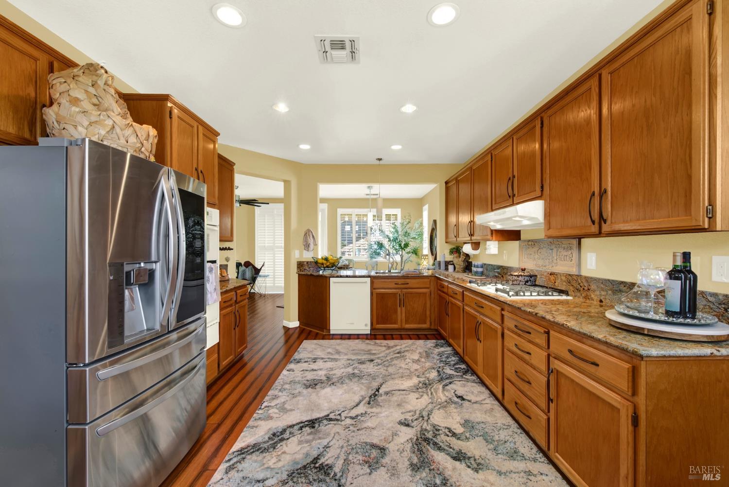 1084 Creekside Drive Vacaville CA 95687