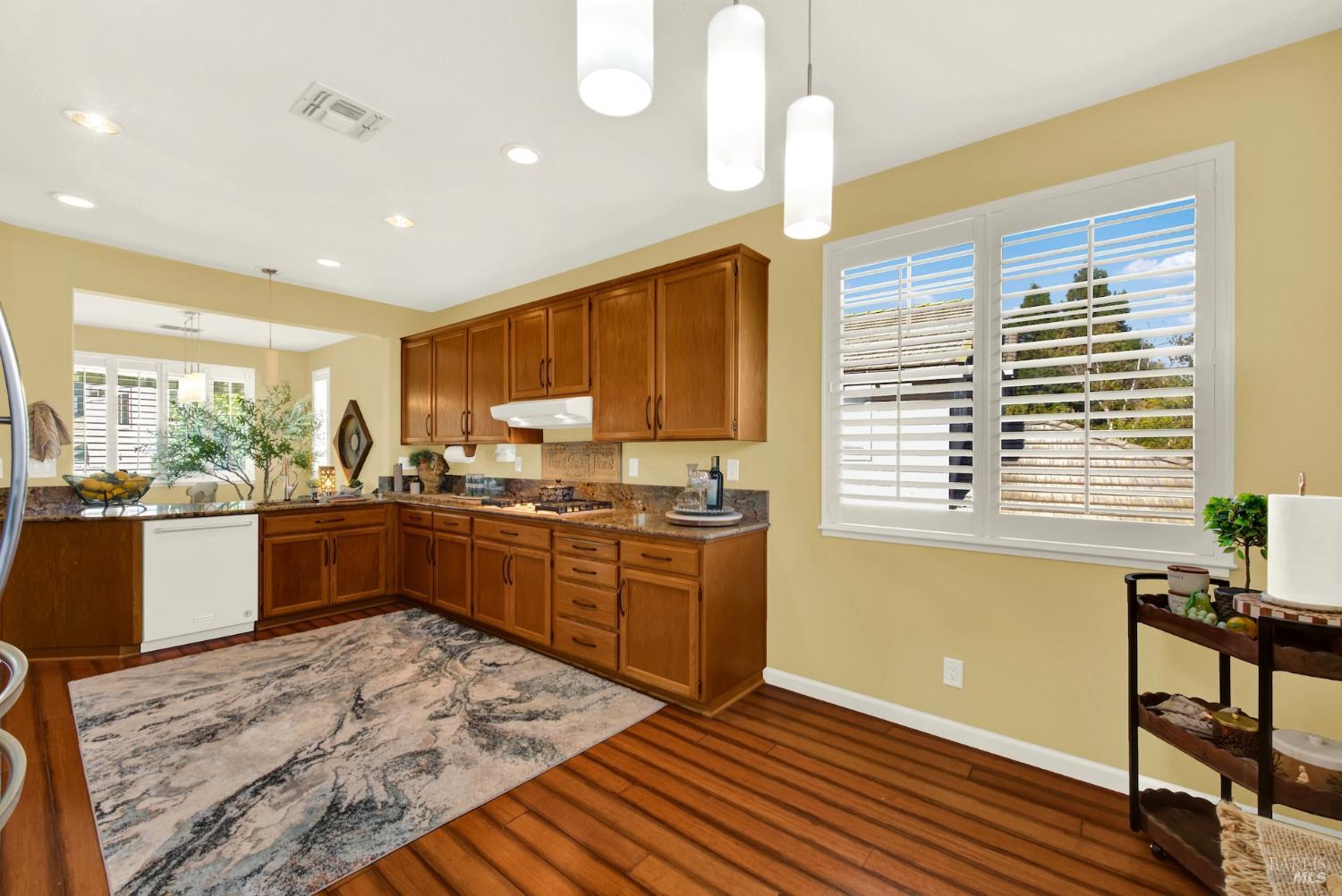 1084 Creekside Drive Vacaville CA 95687