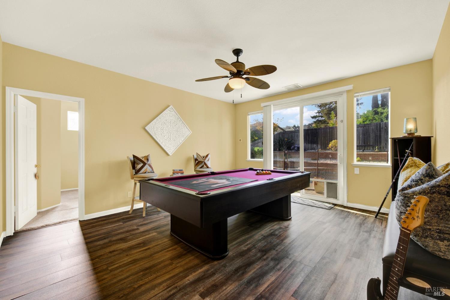 1084 Creekside Drive Vacaville CA 95687