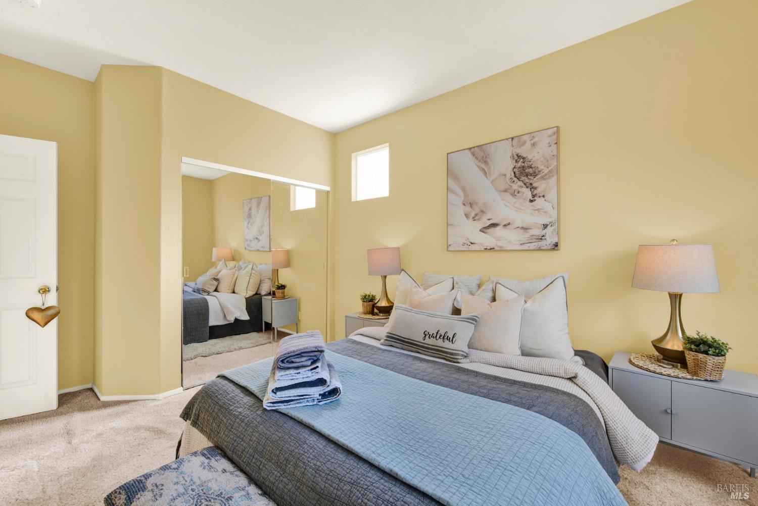 1084 Creekside Drive Vacaville CA 95687