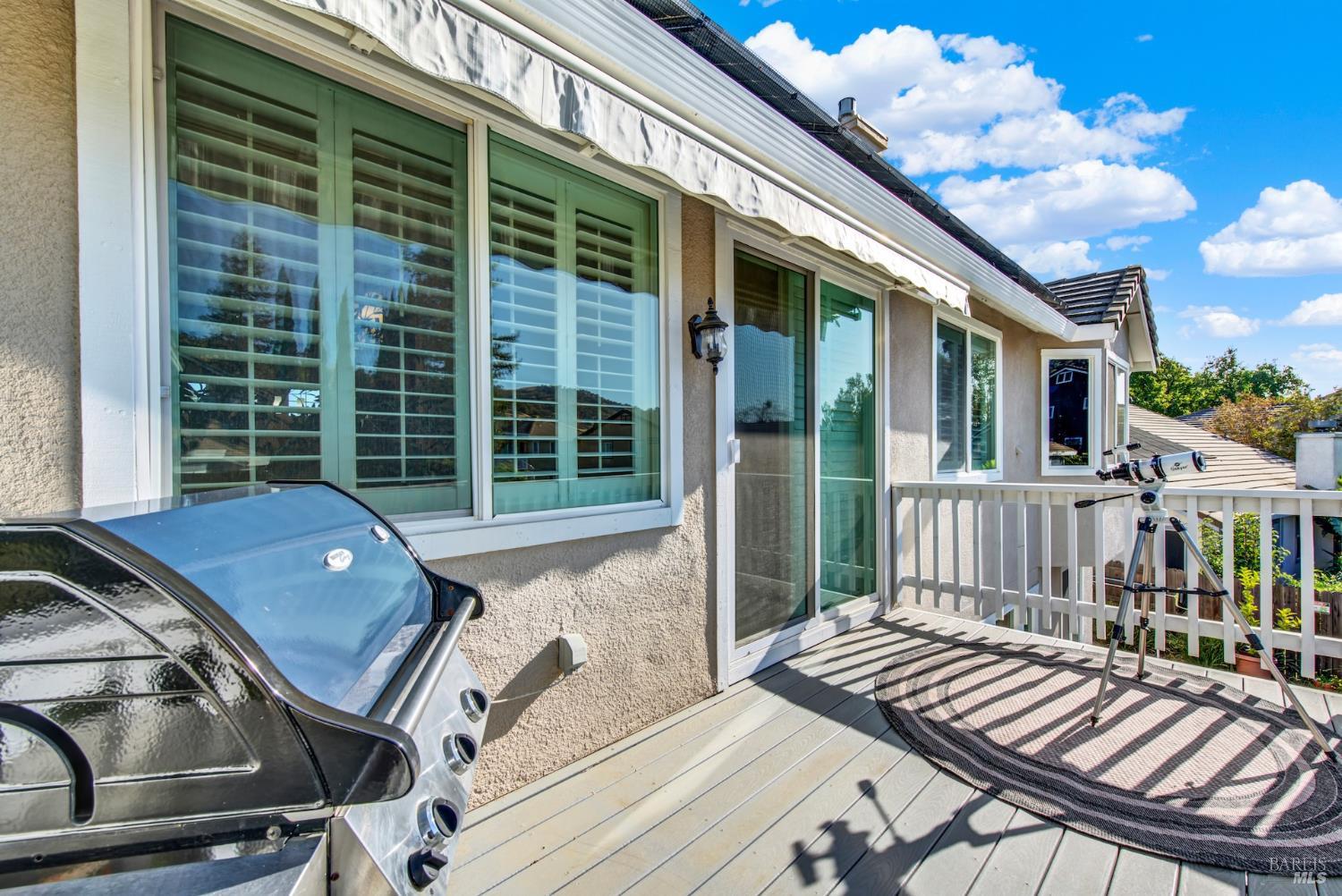 1084 Creekside Drive Vacaville CA 95687