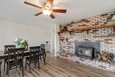 2294 Chester Drive Penngrove CA 94951