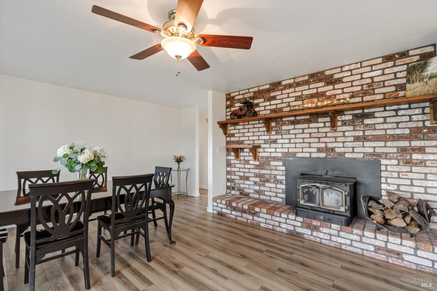 2294 Chester Drive Penngrove CA 94951