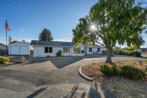 2294 Chester Drive Penngrove CA 94951