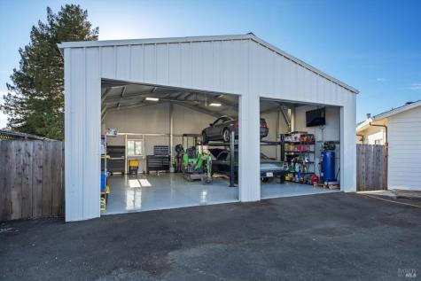 2294 Chester Drive Penngrove CA 94951