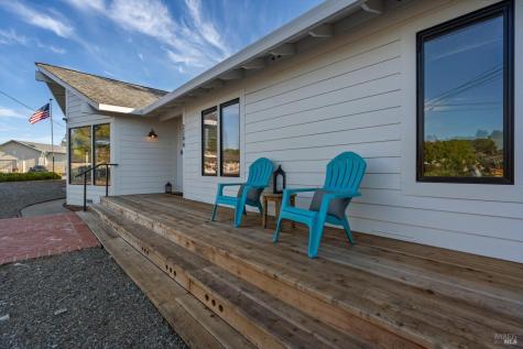 2294 Chester Drive Penngrove CA 94951