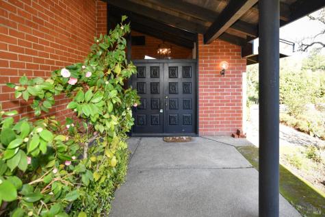 23 Saint Michael Circle Napa CA 94558