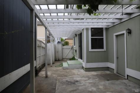 58 Peach Court Santa Rosa CA 95407
