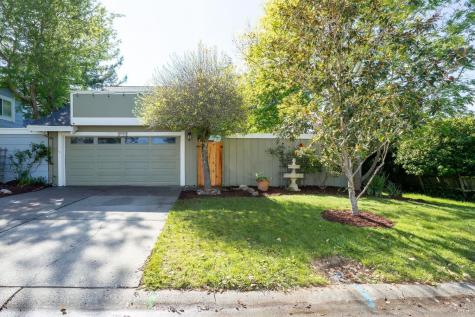 2300 Avenida De Las Brisas Street Santa Rosa CA 95405