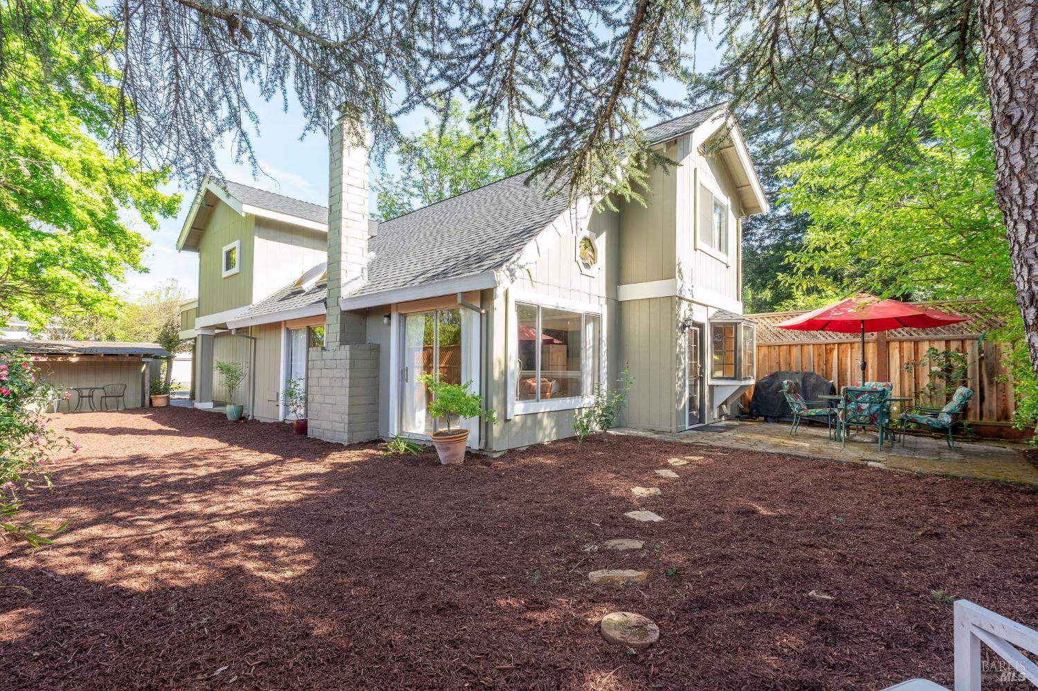2300 Avenida De Las Brisas Street Santa Rosa CA 95405