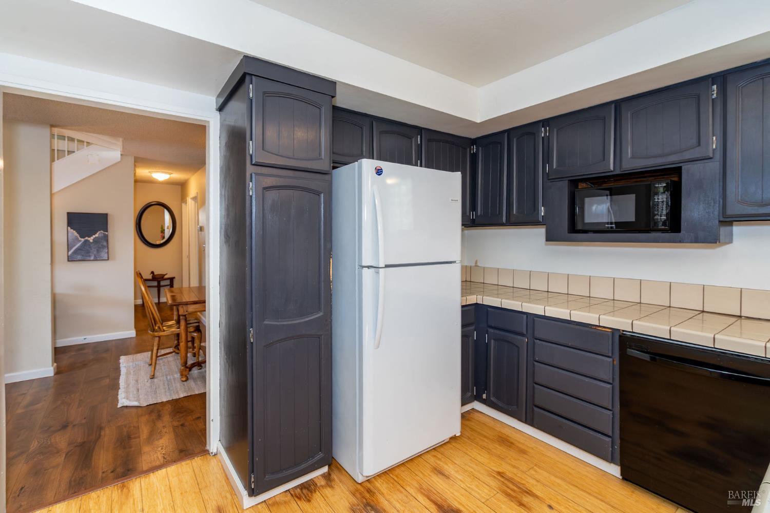 2300 Avenida De Las Brisas Street Santa Rosa CA 95405