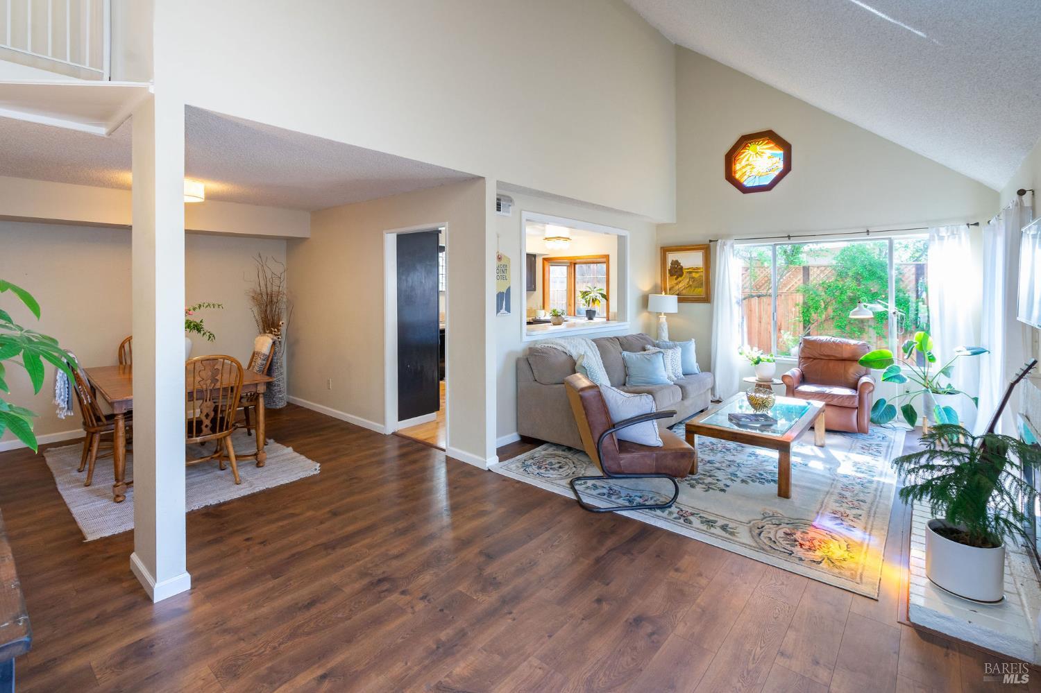 2300 Avenida De Las Brisas Street Santa Rosa CA 95405