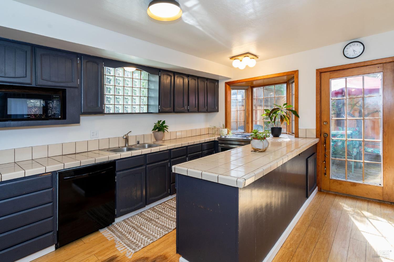 2300 Avenida De Las Brisas Street Santa Rosa CA 95405