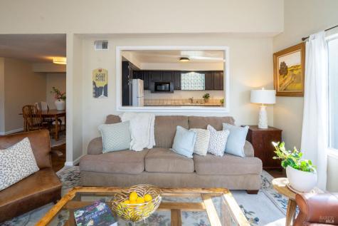 2300 Avenida De Las Brisas Street Santa Rosa CA 95405