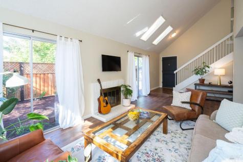 2300 Avenida De Las Brisas Street Santa Rosa CA 95405