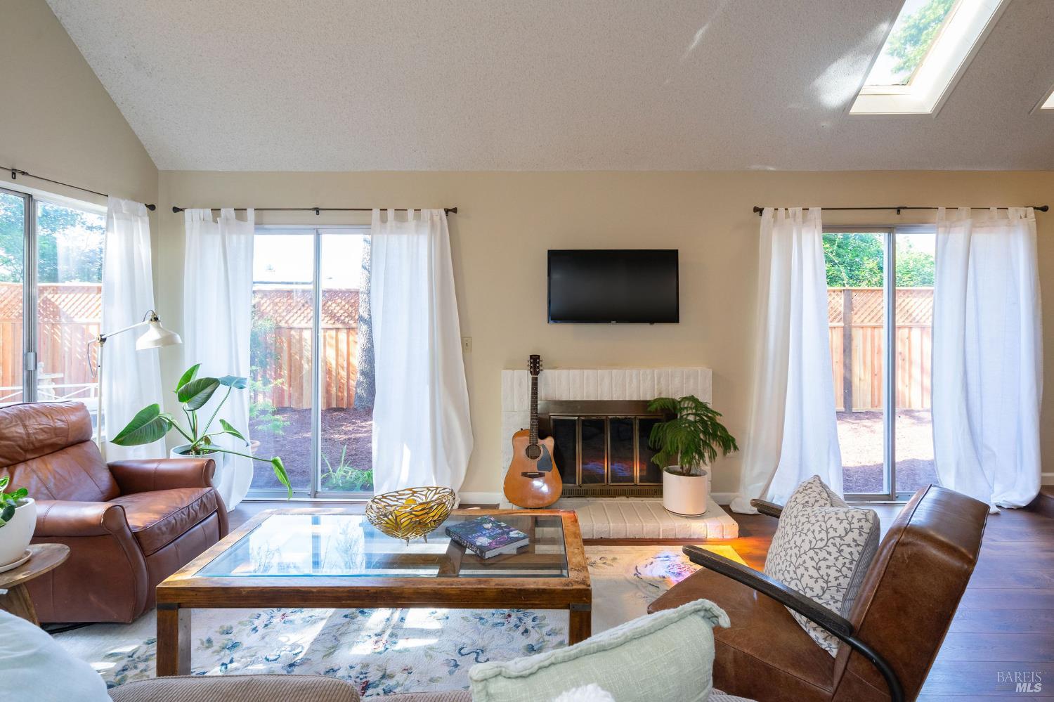 2300 Avenida De Las Brisas Street Santa Rosa CA 95405