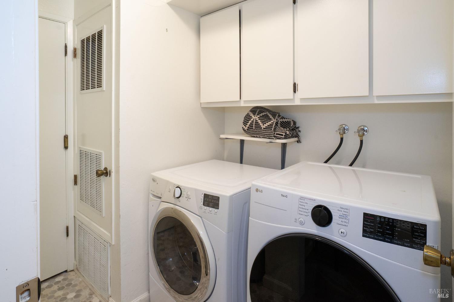 2300 Avenida De Las Brisas Street Santa Rosa CA 95405