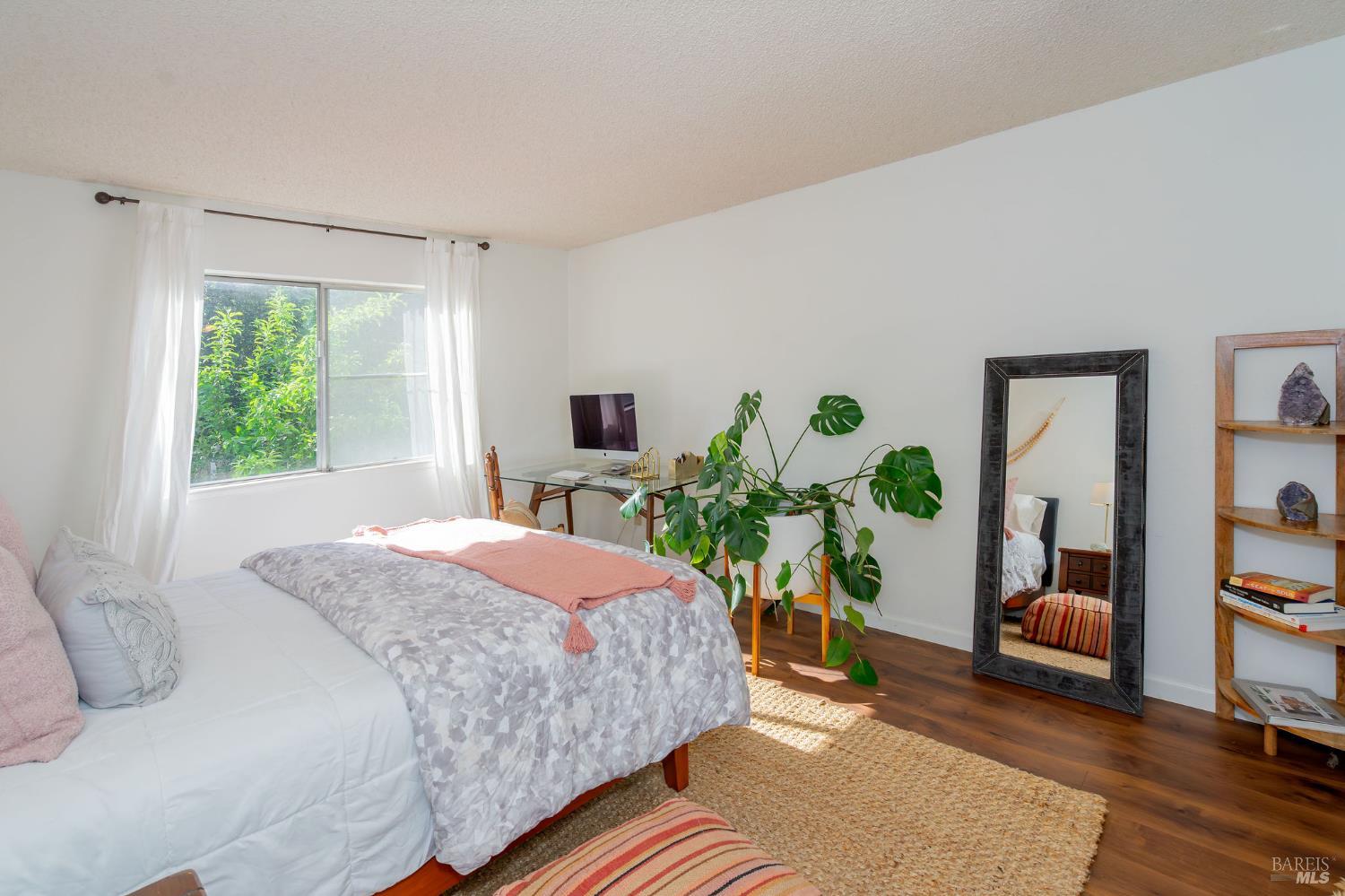 2300 Avenida De Las Brisas Street Santa Rosa CA 95405
