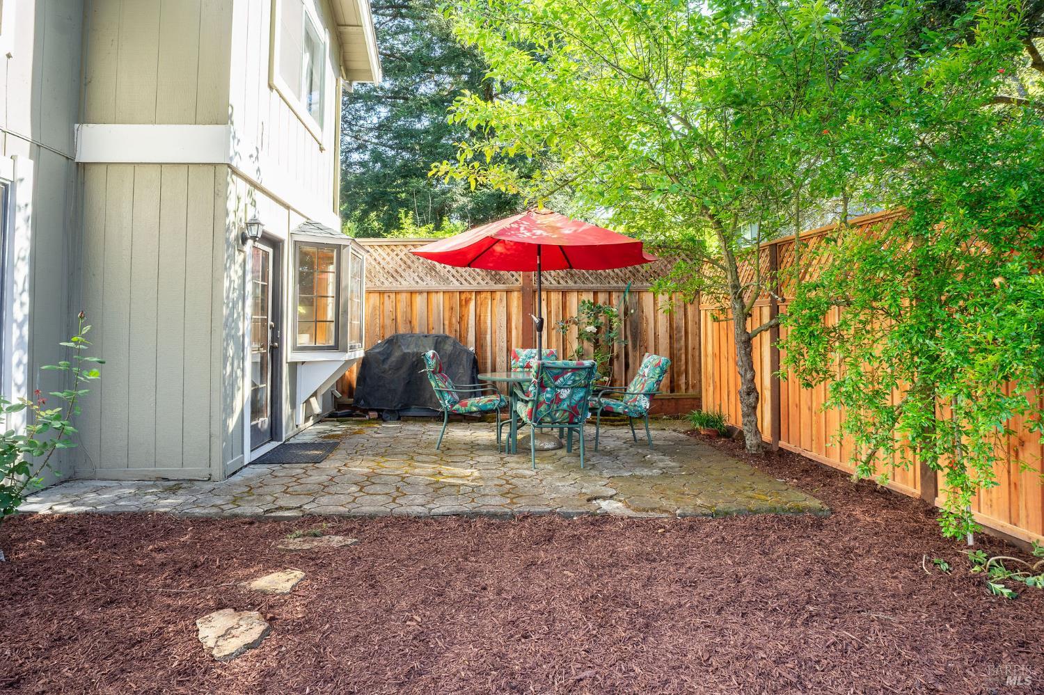 2300 Avenida De Las Brisas Street Santa Rosa CA 95405