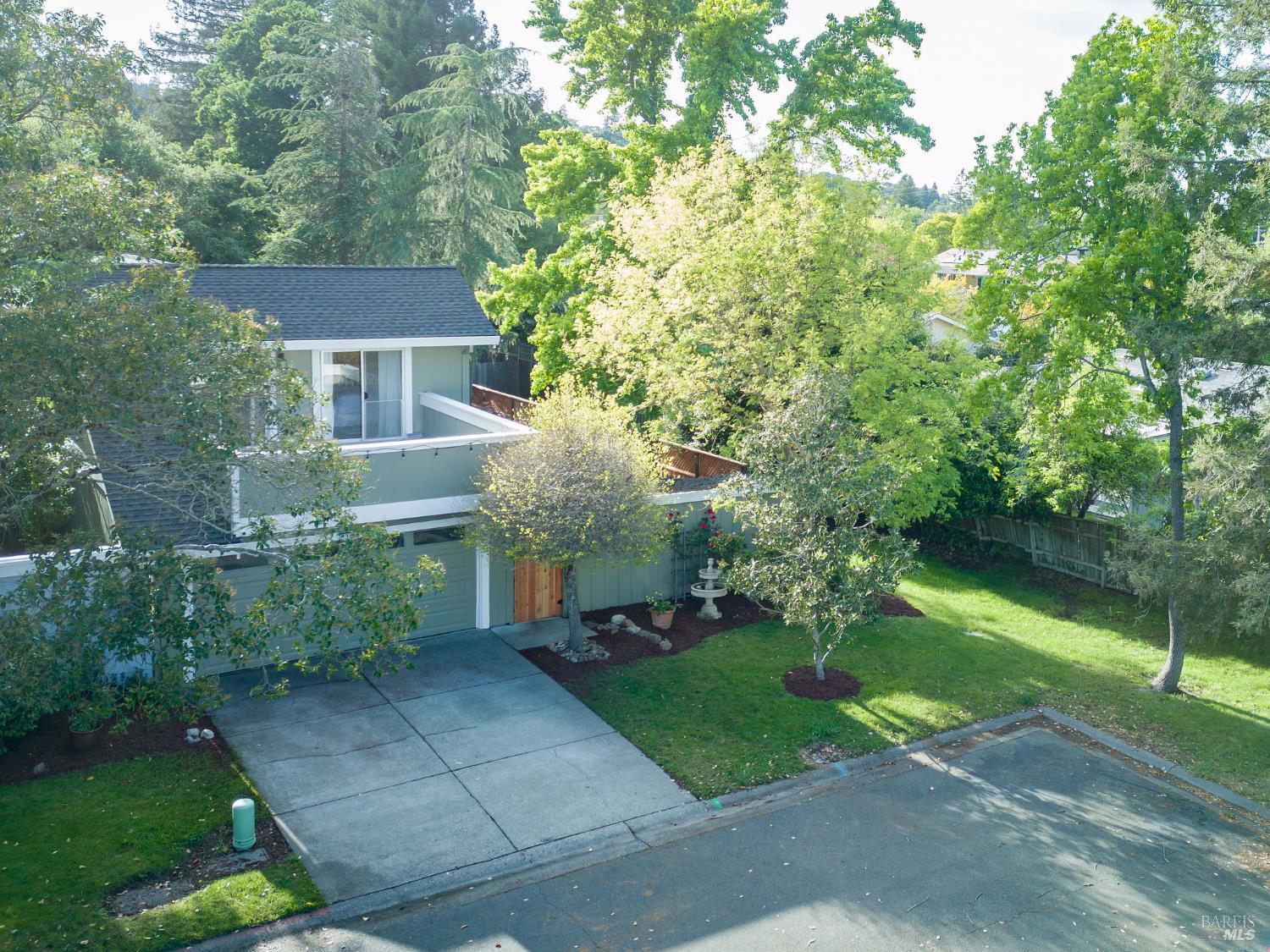 2300 Avenida De Las Brisas Street Santa Rosa CA 95405