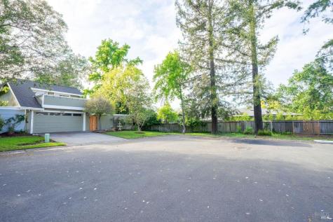 2300 Avenida De Las Brisas Street Santa Rosa CA 95405