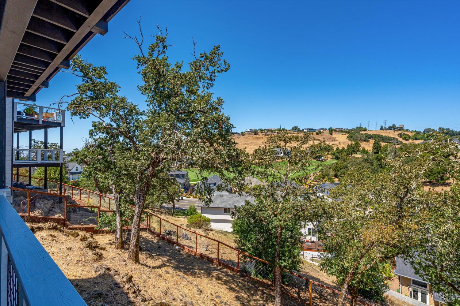 3729 Deauville Place Santa Rosa CA 95403