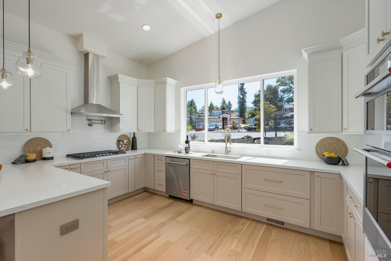 3729 Deauville Place Santa Rosa CA 95403