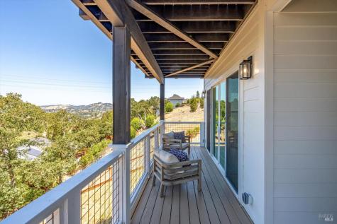 3729 Deauville Place Santa Rosa CA 95403