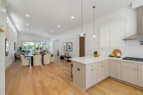3729 Deauville Place Santa Rosa CA 95403