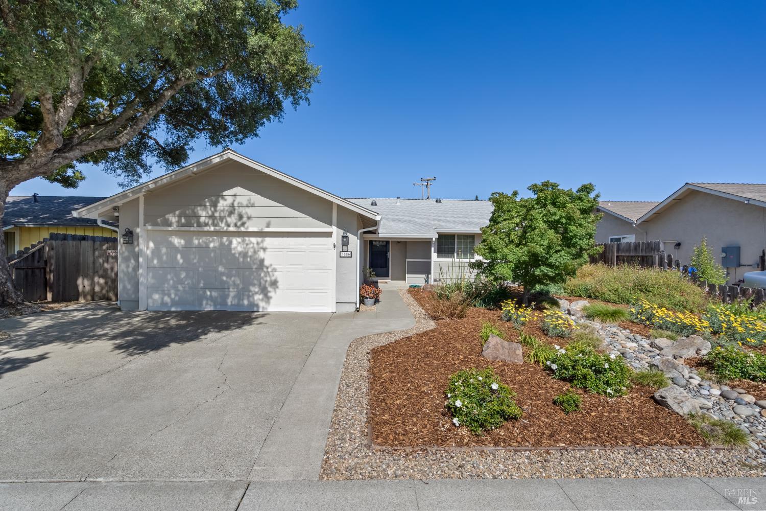 3886 Klamath Way Napa CA 94558