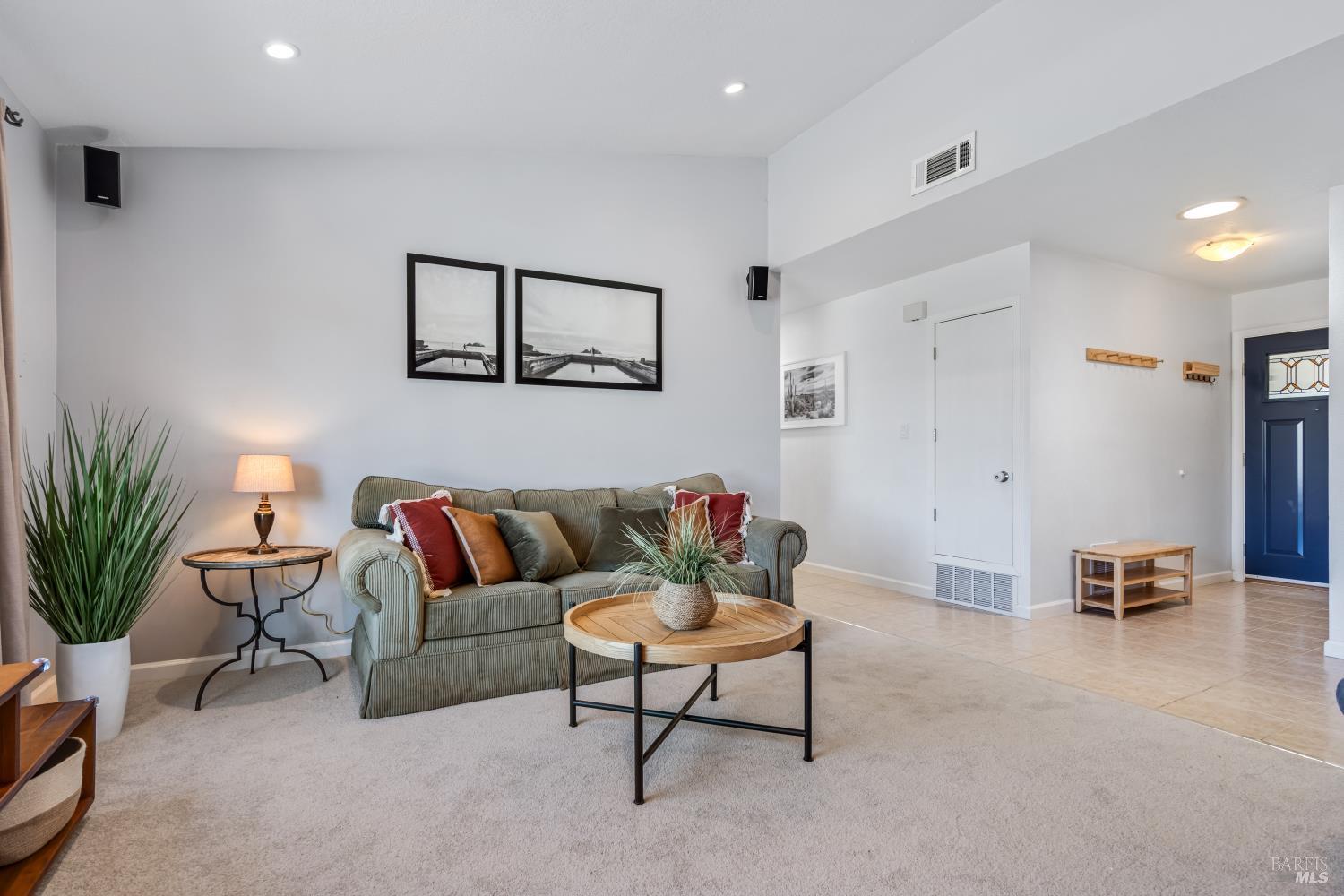 3886 Klamath Way Napa CA 94558