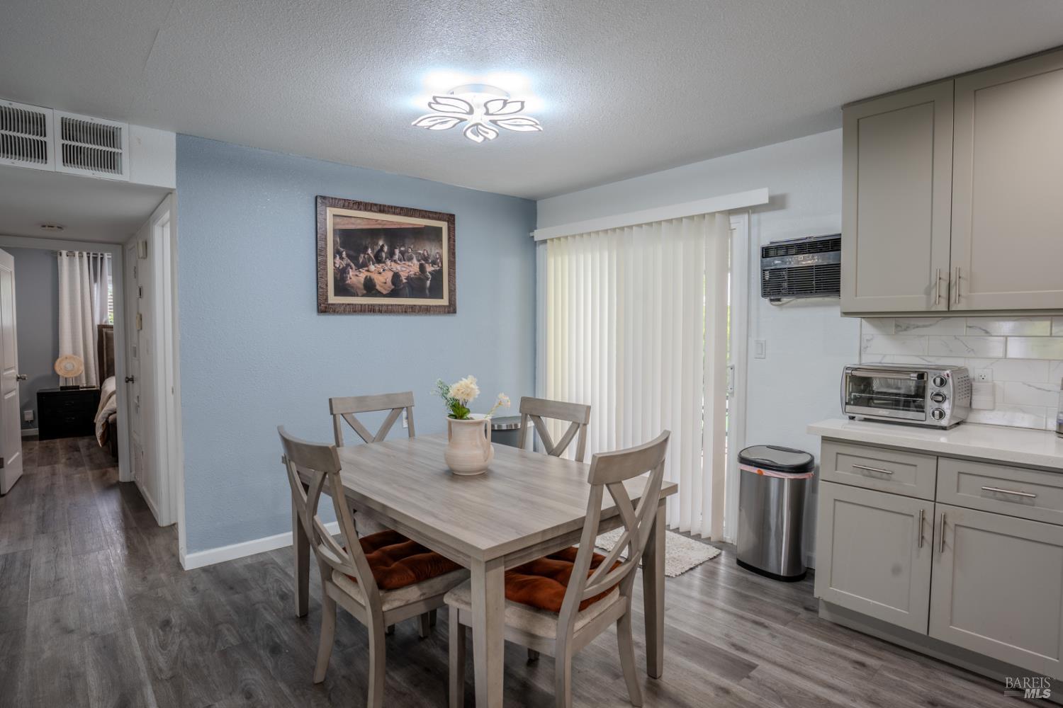 536 San Dimas Street Fairfield CA 94533