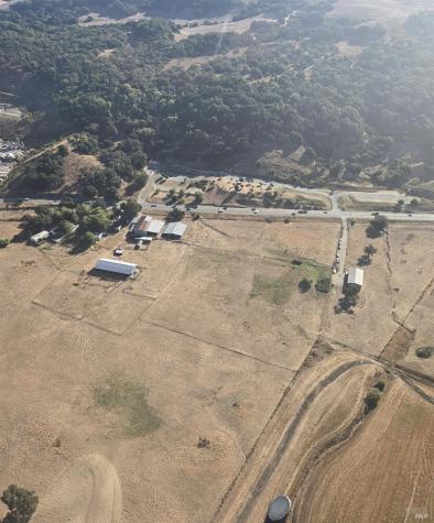 3825-3823 Petaluma Hill Road Santa Rosa CA 95404