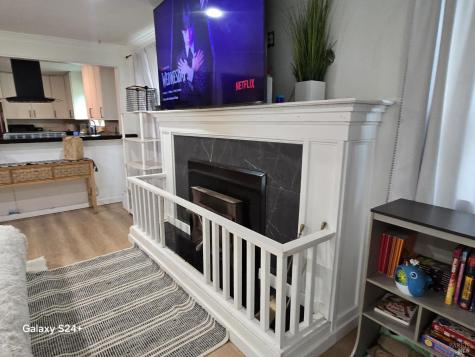 3825-3823 Petaluma Hill Road Santa Rosa CA 95404