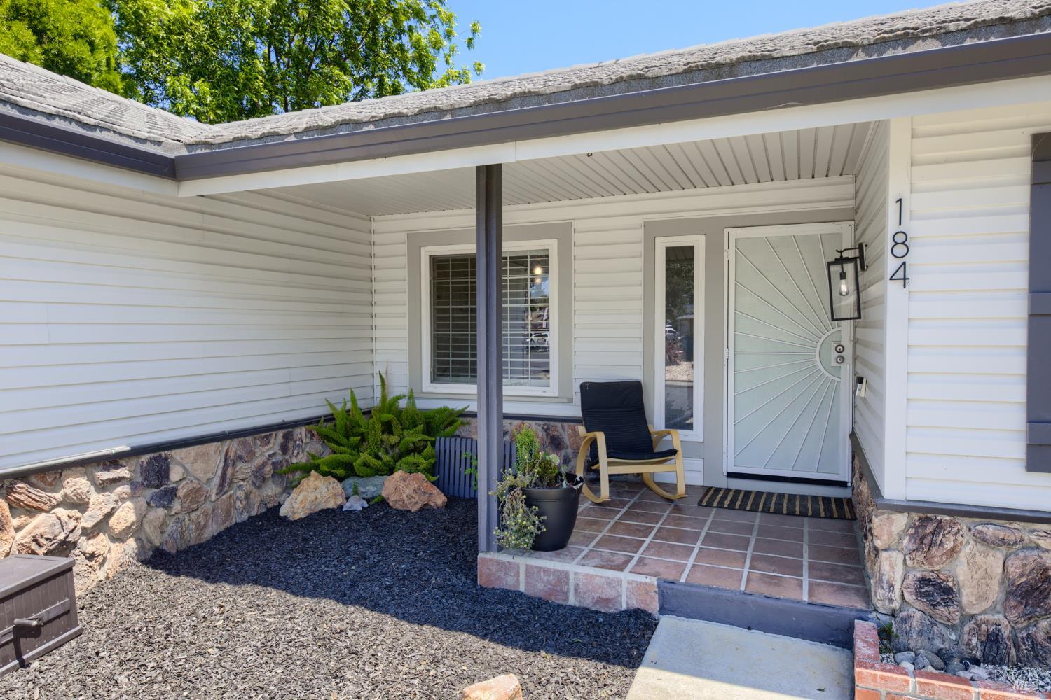 184 Brookdale Drive Vacaville CA 95687