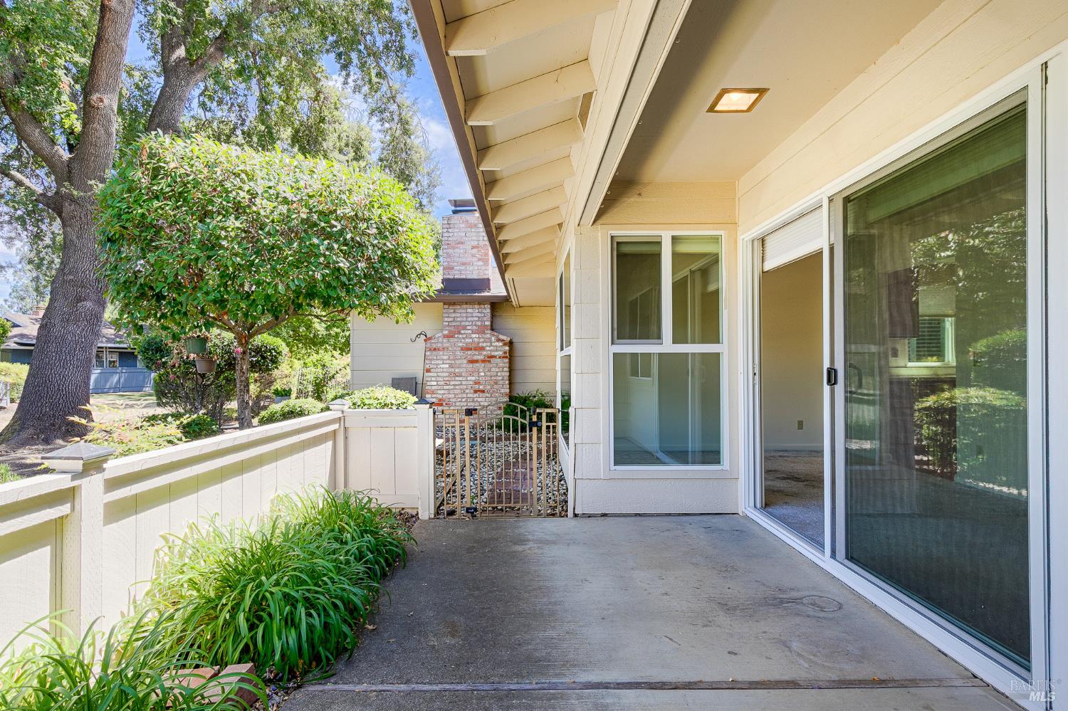 330 Twin Lakes Drive Santa Rosa CA 95409