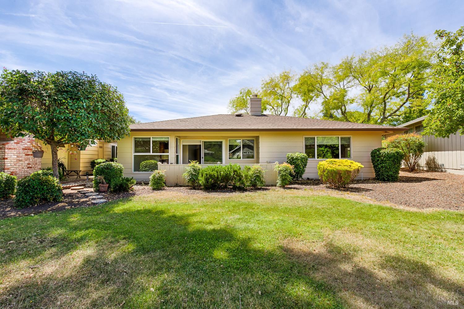 330 Twin Lakes Drive Santa Rosa CA 95409