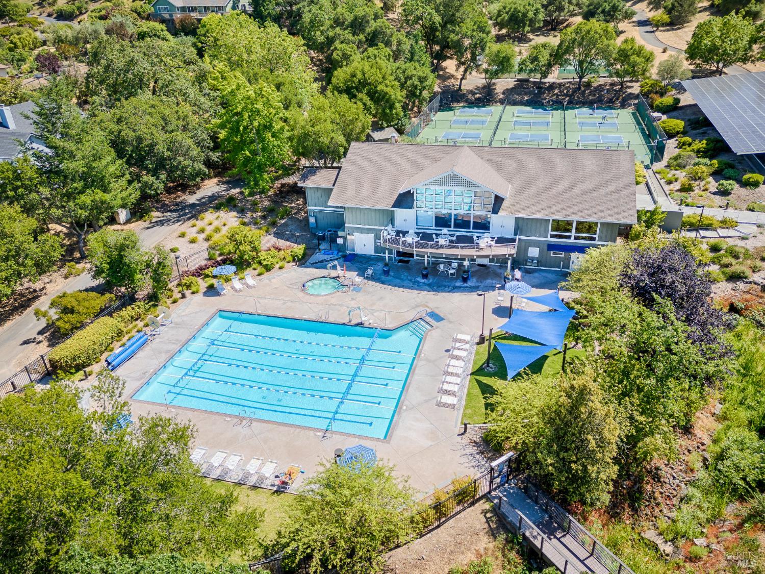 330 Twin Lakes Drive Santa Rosa CA 95409