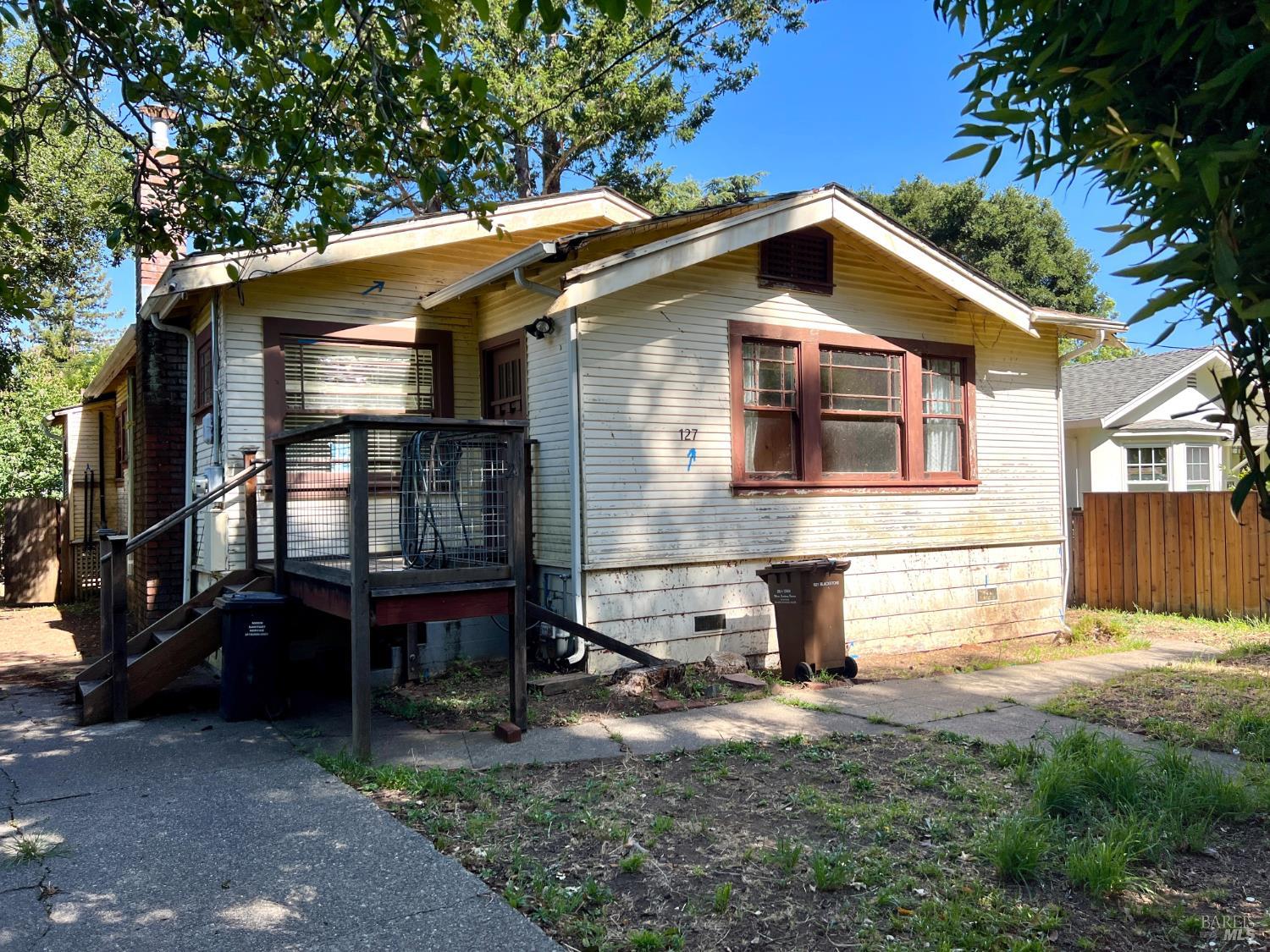 127 Manor Road Fairfax CA 94930