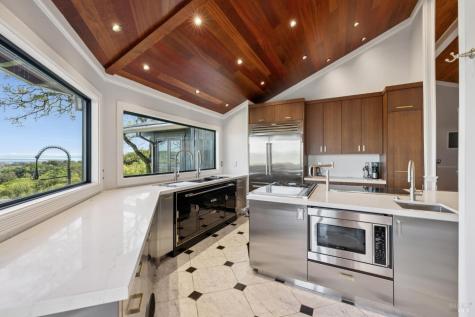 160 Crest Road Novato CA 94945