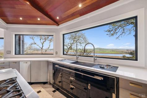 160 Crest Road Novato CA 94945