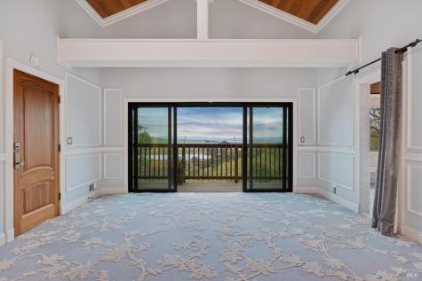 160 Crest Road Novato CA 94945