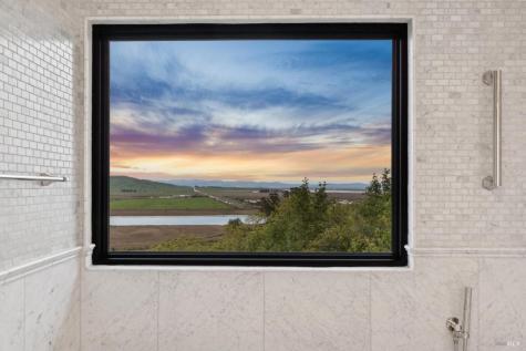 160 Crest Road Novato CA 94945