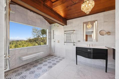 160 Crest Road Novato CA 94945