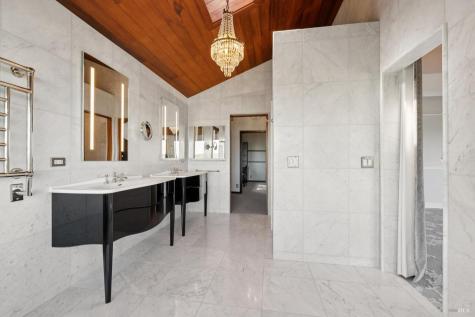 160 Crest Road Novato CA 94945