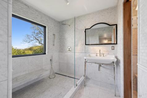 160 Crest Road Novato CA 94945