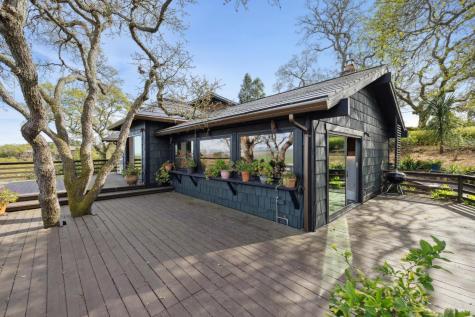 160 Crest Road Novato CA 94945