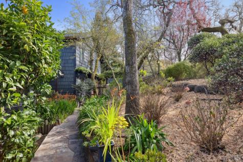 160 Crest Road Novato CA 94945